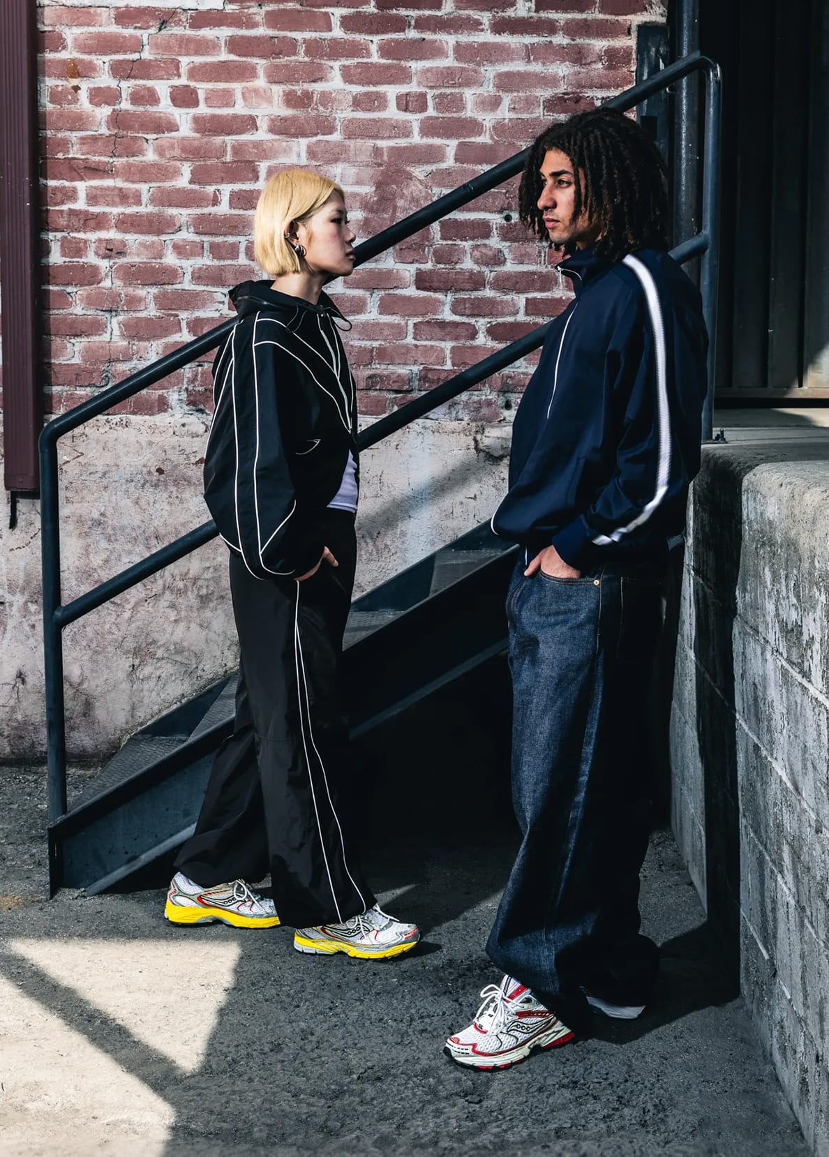 unisex-lifestyle-1-d